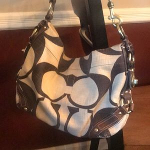 Authentic, rare and retired Coach Hobo